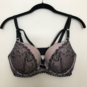 Victoria’s Secret Strappy nude & black push-up bra